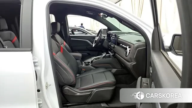 Chevrolet (GM Daewoo) All New Colorado 2023 Белый из Кореи, фото 2