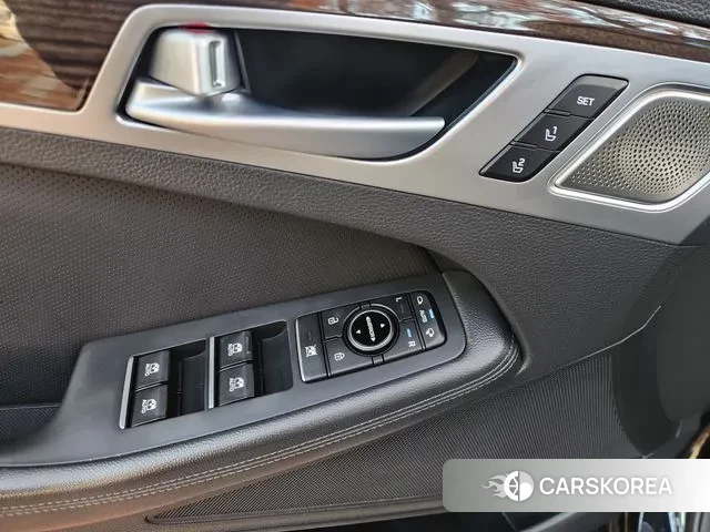 Genesis G80 2018 Черный из Кореи, фото 2