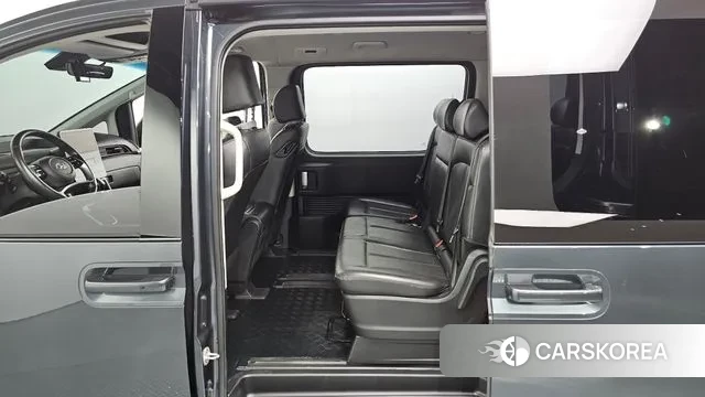 Hyundai Staria 2021 Серый из Кореи, фото 2