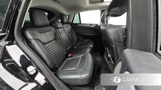 Mercedes-Benz GLE - Class W166 2018 Черный из Кореи, фото 2