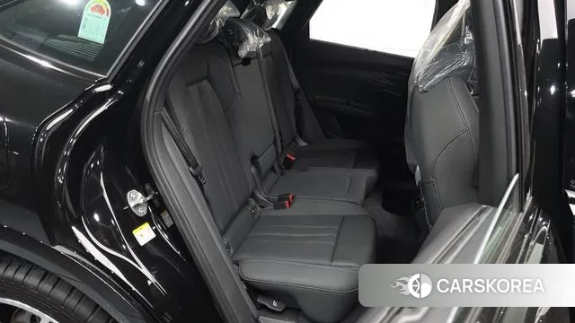 Audi Q5 (80A) 2025 Черный из Кореи, фото 2