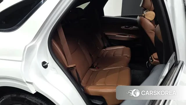 Genesis GV70 2021 Белый из Кореи, фото 2