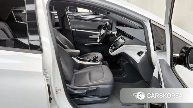 Chevrolet (GM Daewoo) Bolt EV 2019 Белый из Кореи, фото 2