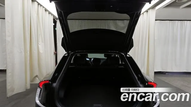 Kia EV6 2021 Черный из Кореи, фото 2