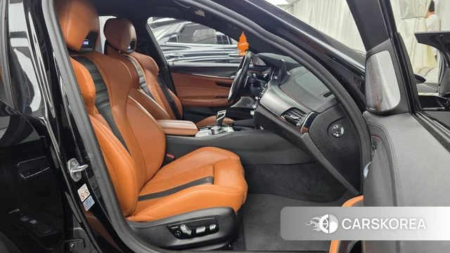 BMW M5 (F90) 2019 Черный из Кореи, фото 2