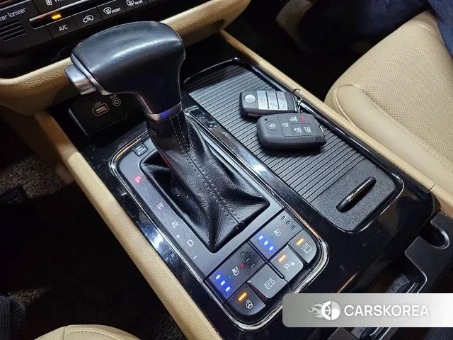 Kia All New Carnival 2018 Черный из Кореи, фото 2