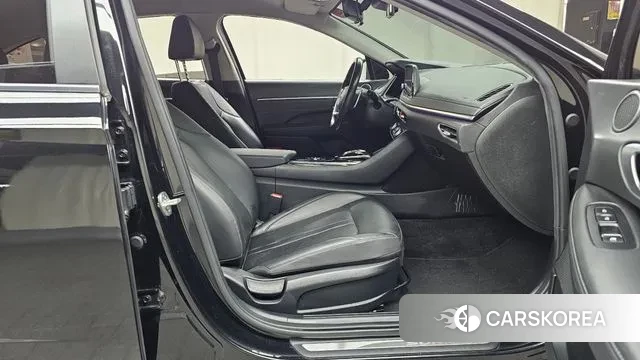 Hyundai Sonata (DN8) 2022 Черный из Кореи, фото 2