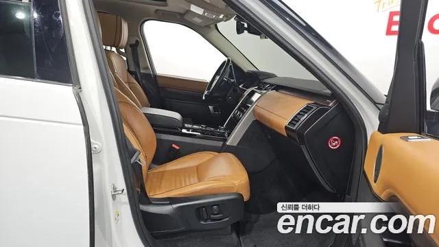 Land Rover Discovery 5 2018 Белый из Кореи, фото 2