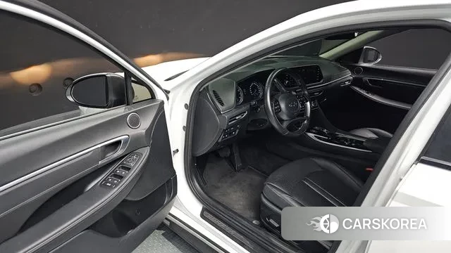 Hyundai Sonata (DN8) 2021 Белый из Кореи, фото 2