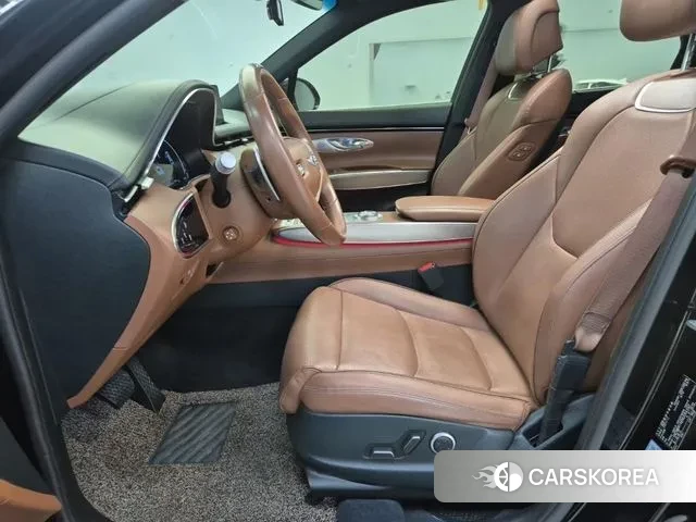 Genesis GV70 2021 Черный из Кореи, фото 2