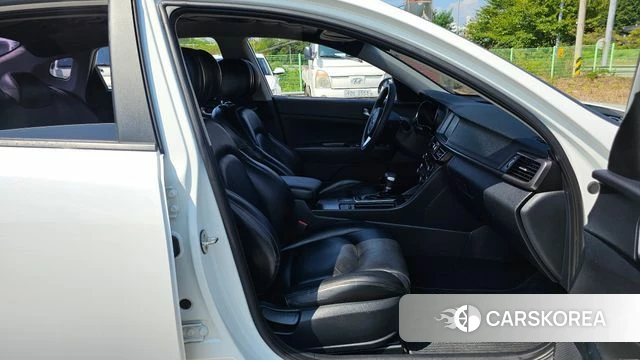 Kia K5 second generation 2018 Белый из Кореи, фото 2