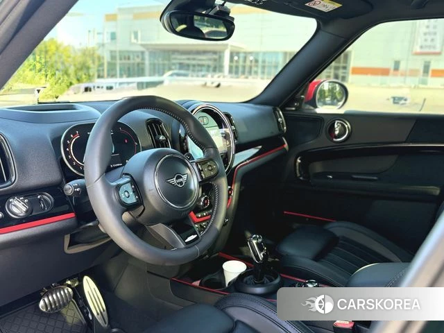 Mini Cooper S Countryman 2023 Темно-зеленый из Кореи, фото 2