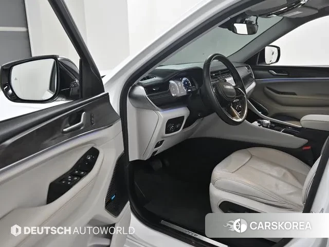 Jeep Grand Cherokee (WL) 2021 Белый из Кореи, фото 2