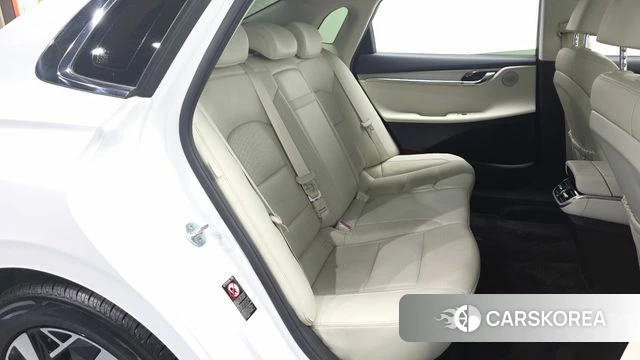 Hyundai The New Grandeur IG Hybrid 2022 Белый из Кореи, фото 2