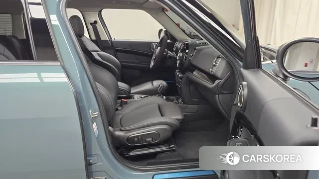 Mini Cooper Countryman 2022 Цвет галактики из Кореи, фото 2