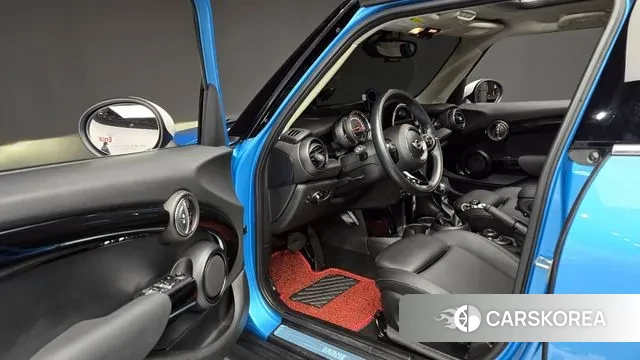 Mini Cooper 2018 Небесно-голубой из Кореи, фото 2