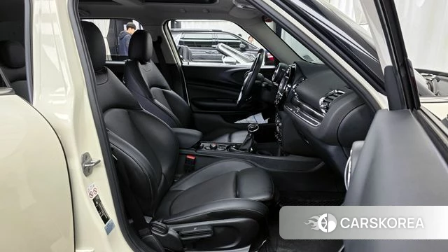 Mini Cooper Clubman 2018 Жемчужный цвет из Кореи, фото 2