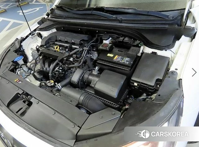 Hyundai The New Avante AD 2018 Белый из Кореи, фото 2