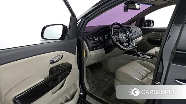 Kia The New Carnival 2019 Серый из Кореи, фото 2