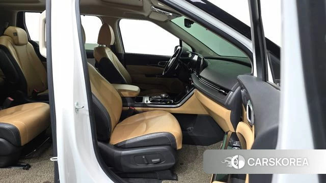 Kia Carnival 4th generation 2021 Белый из Кореи, фото 2