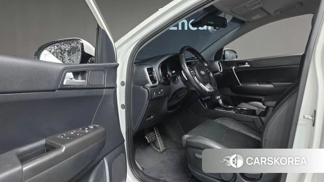 Kia Sportage The Bold 2021 Белый из Кореи, фото 2