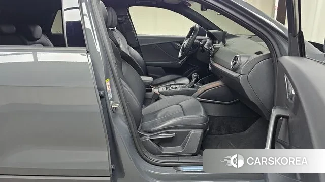 Audi Q2 2020 Серый из Кореи, фото 2