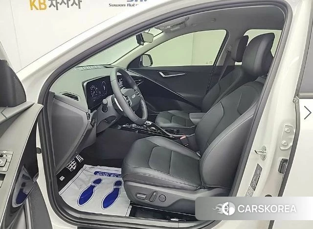 Kia Di Ol Nu Niro 2025 Белый из Кореи, фото 2