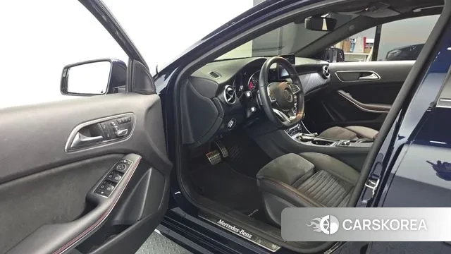 Mercedes-Benz A-Class W176 2018 Синий из Кореи, фото 2