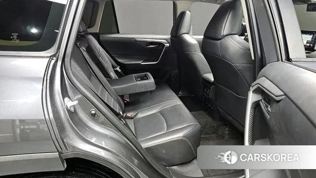 Toyota RAV4 5th Generation 2019 Серый из Кореи, фото 2