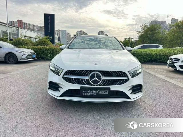 Mercedes-Benz Class A 2022 Белый из Китая, фото 2