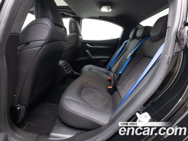 Maserati Ghibli id 2696165 из Кореи 2