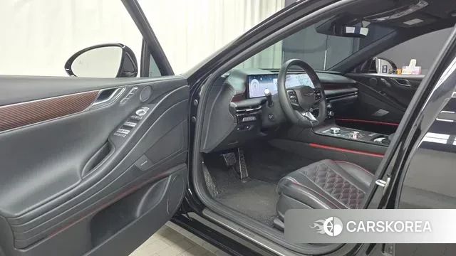 Genesis G80 (RG3) 2024 Черный из Кореи, фото 2