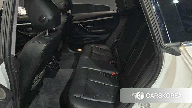 BMW 3 Series GT (F34) 2019 Белый из Кореи, фото 2