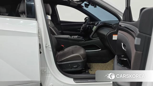 Hyundai Tucson Hybrid (NX4) 2021 Белый из Кореи, фото 2