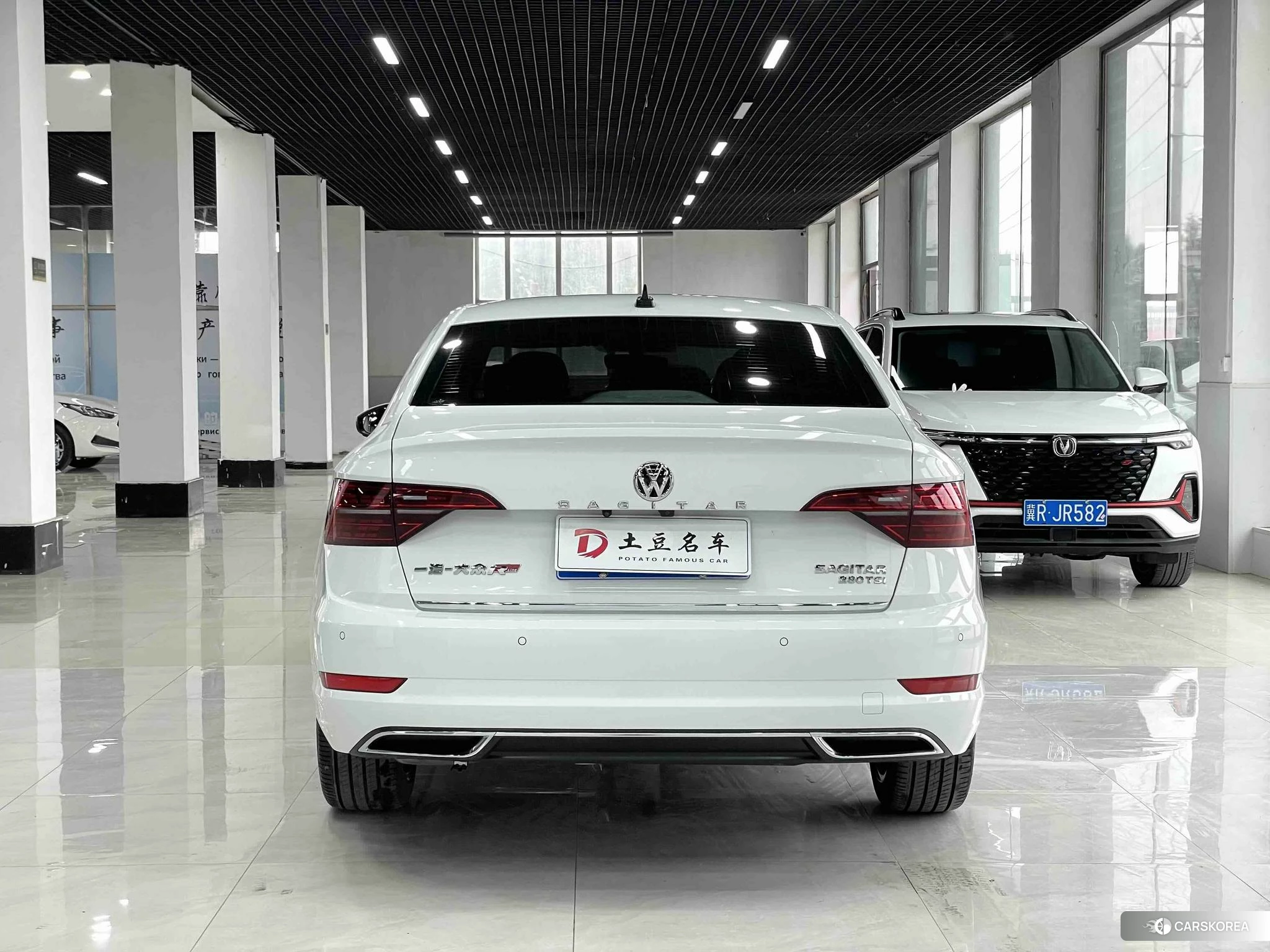 Volkswagen Sagitar 2022 Белый из Китая, фото 2