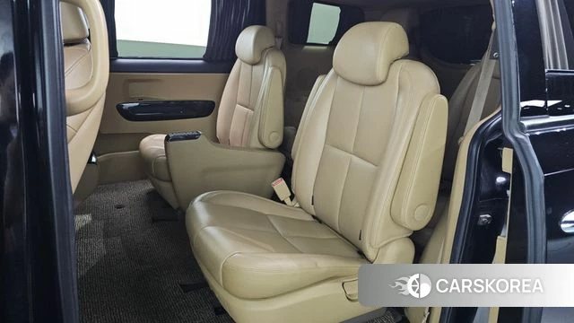 Kia The New Carnival 2019 Черный из Кореи, фото 2