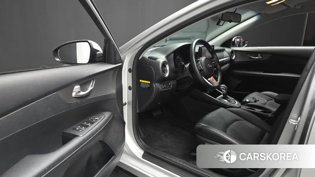 Kia Come New K3 2018 Серебряный из Кореи, фото 2