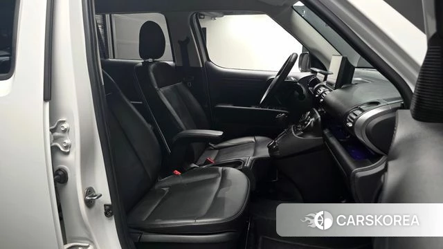 Hyundai Casper 2022 Белый из Кореи, фото 2