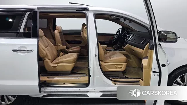 Kia The New Carnival id 3641452 из Кореи 2