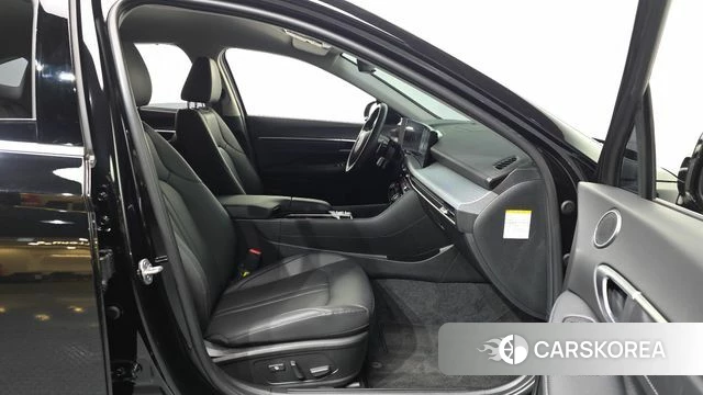 Hyundai Sonata D Edge Hybrid (DN8) 2025 Черный из Кореи, фото 2