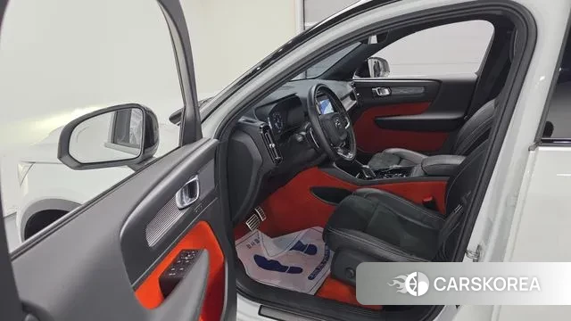 Volvo XC40 2020 Белый из Кореи, фото 2