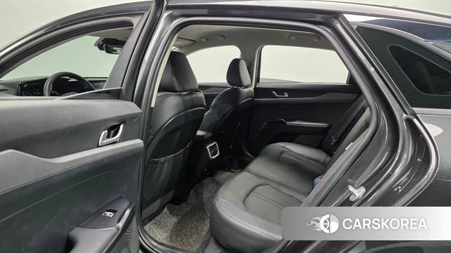 Kia K5 3rd generation 2021 Серый из Кореи, фото 2