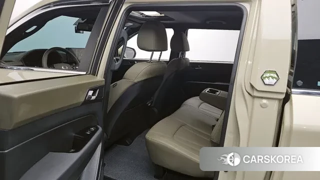 Ssangyong The New Rexton Sport 2024 Песочный из Кореи, фото 2