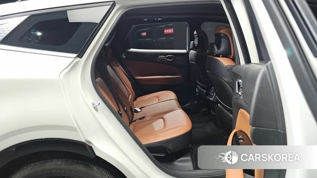 Kia Sportage 5th Generation 2023 Белый из Кореи, фото 2
