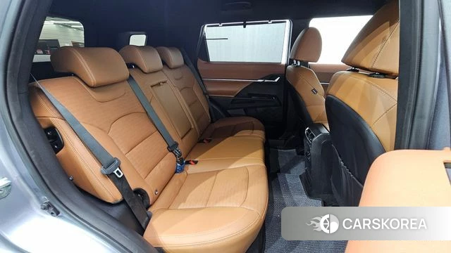 Ssangyong Torres 2022 Светло-серебряный цвет из Кореи, фото 2