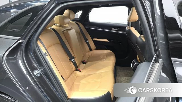 Kia K5 3rd generation 2021 Серый из Кореи, фото 2