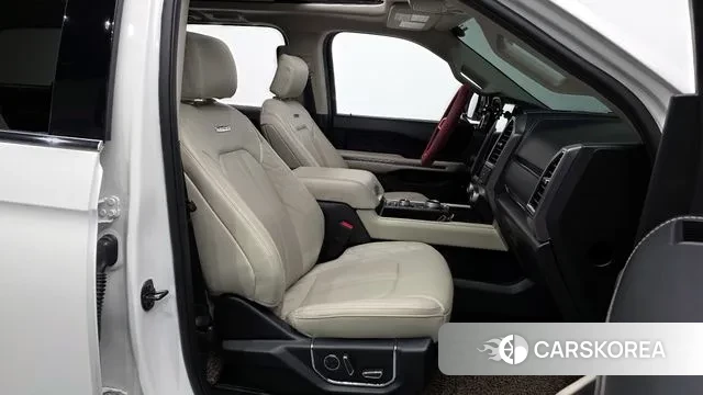 Ford Expeditation 2021 Белый из Кореи, фото 2