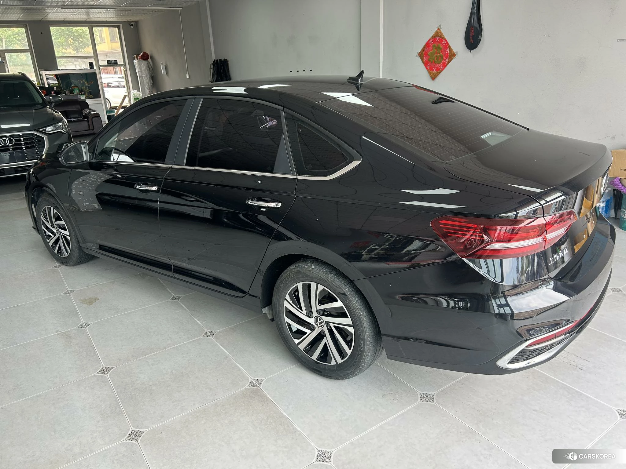Volkswagen Lavida 2023 Черный из Китая, фото 2