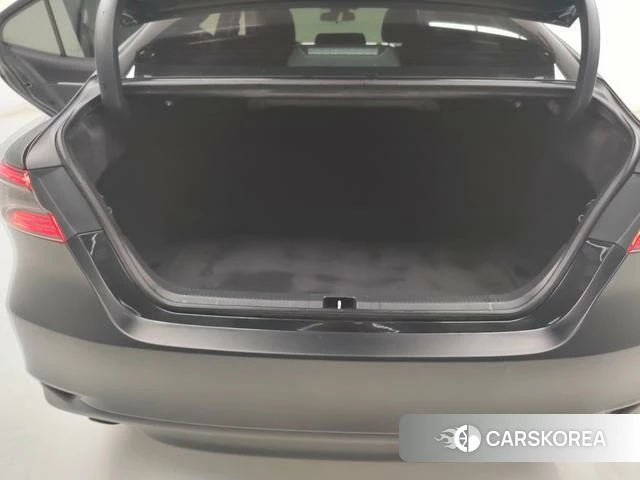 Toyota Camry 2022 Черный из Китая, фото 2