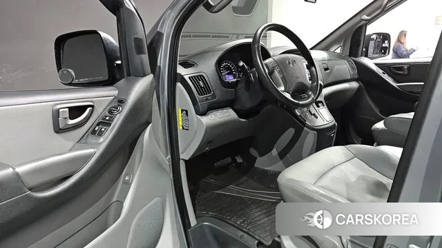 Hyundai The New Grand Starex 2020 Серебряный из Кореи, фото 2